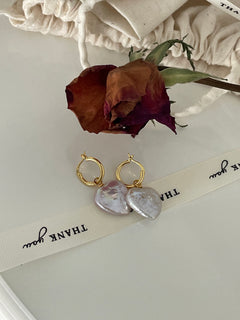 HALLIE Heart Baroque pearl drop earrings - ZEN&CO Studio