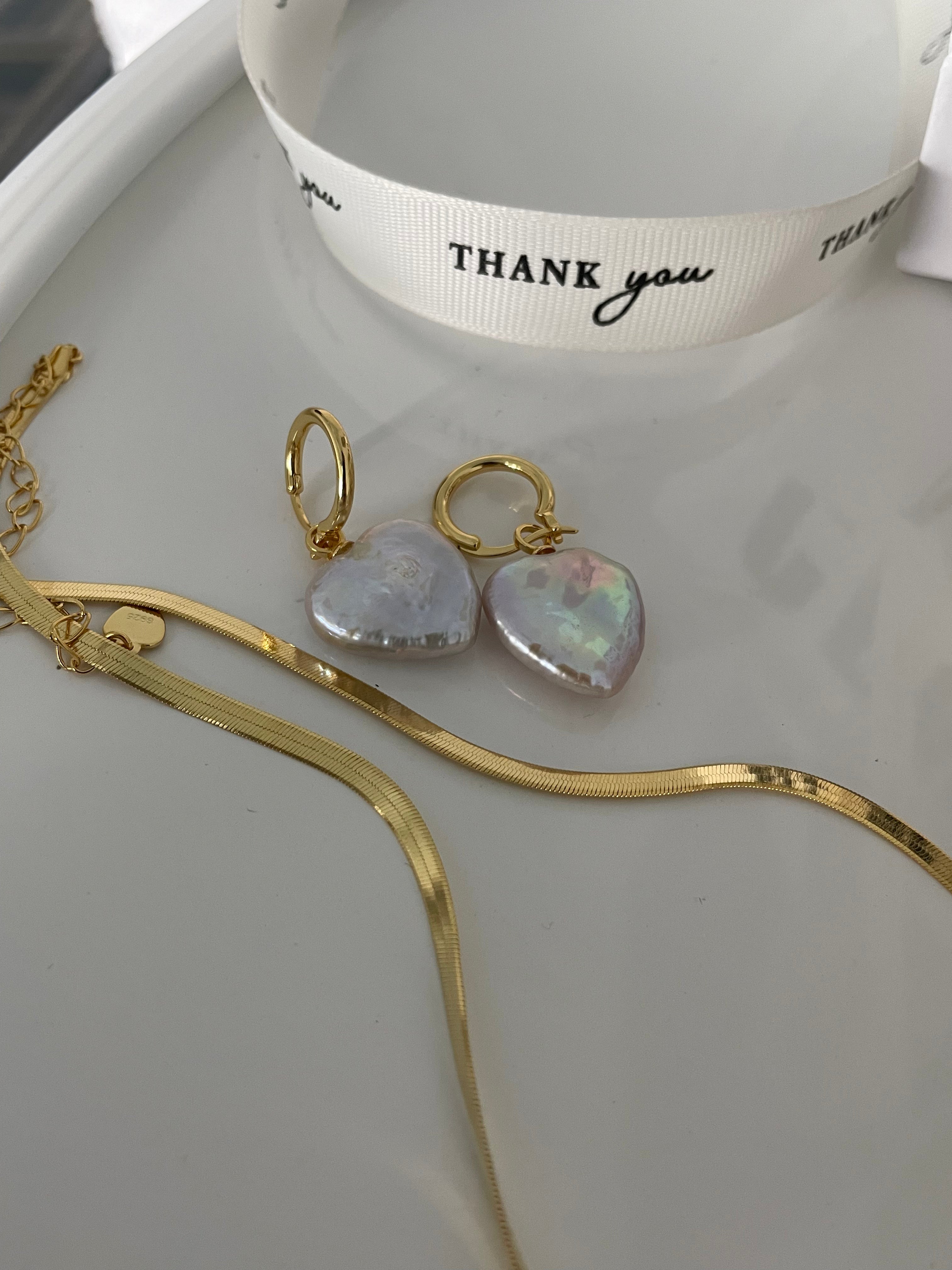 HALLIE Heart Baroque pearl drop earrings - ZEN&CO Studio