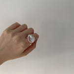 PETALS Pearl ring - ZEN&CO Studio