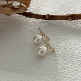 RAINIE Pearl stud earrings - ZEN&CO Studio