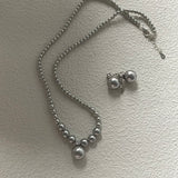 LAINEY Grey Pearl Necklace - ZEN&CO Studio
