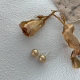 MANILA gold pearl stud earrings - ZEN&CO Studio