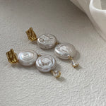 ROMAN HOLIDAY Double pearl earrings - ZEN&CO Studio