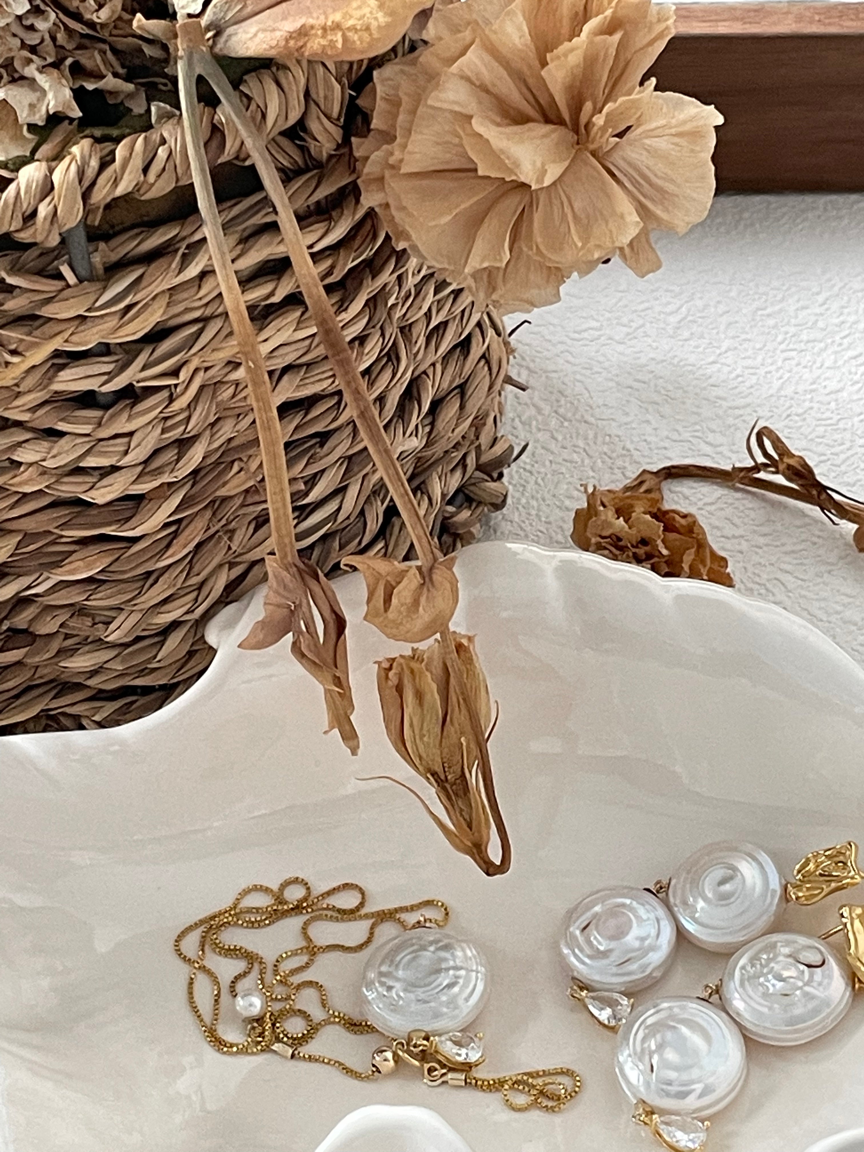 ROMAN HOLIDAY Double pearl earrings - ZEN&CO Studio