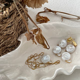 ROMAN HOLIDAY Pearl pendant necklace - ZEN&CO Studio