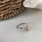 JISOO Baroque pearl ring - ZEN&CO Studio
