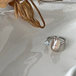 JISOO Baroque pearl ring - ZEN&CO Studio