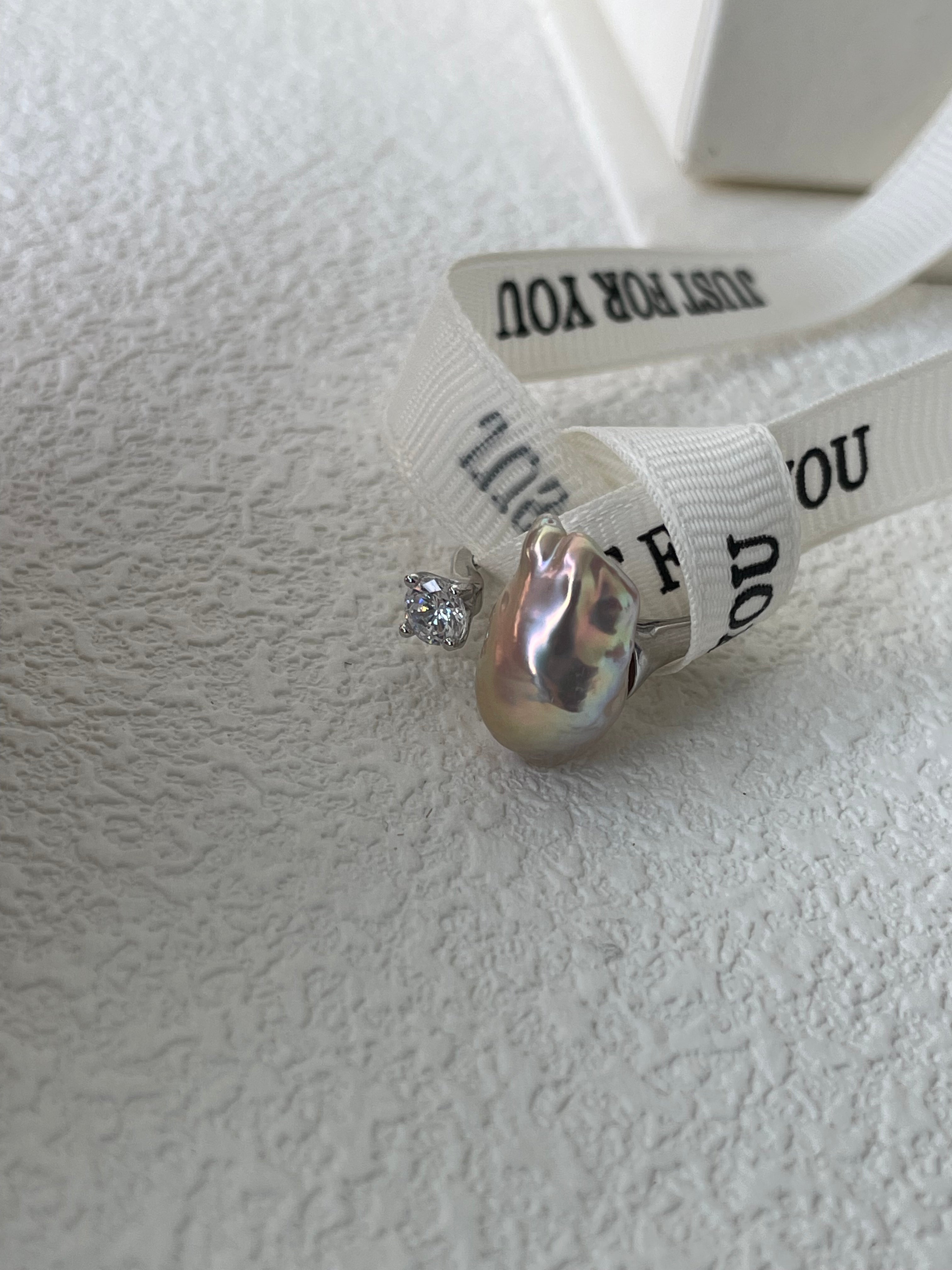 JISOO Baroque pearl ring - ZEN&CO Studio