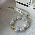 ROMAN HOLIDAY Baroque Pearl bracelet - ZEN&CO Studio