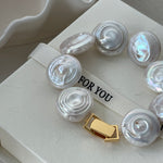 ROMAN HOLIDAY Baroque Pearl bracelet - ZEN&CO Studio