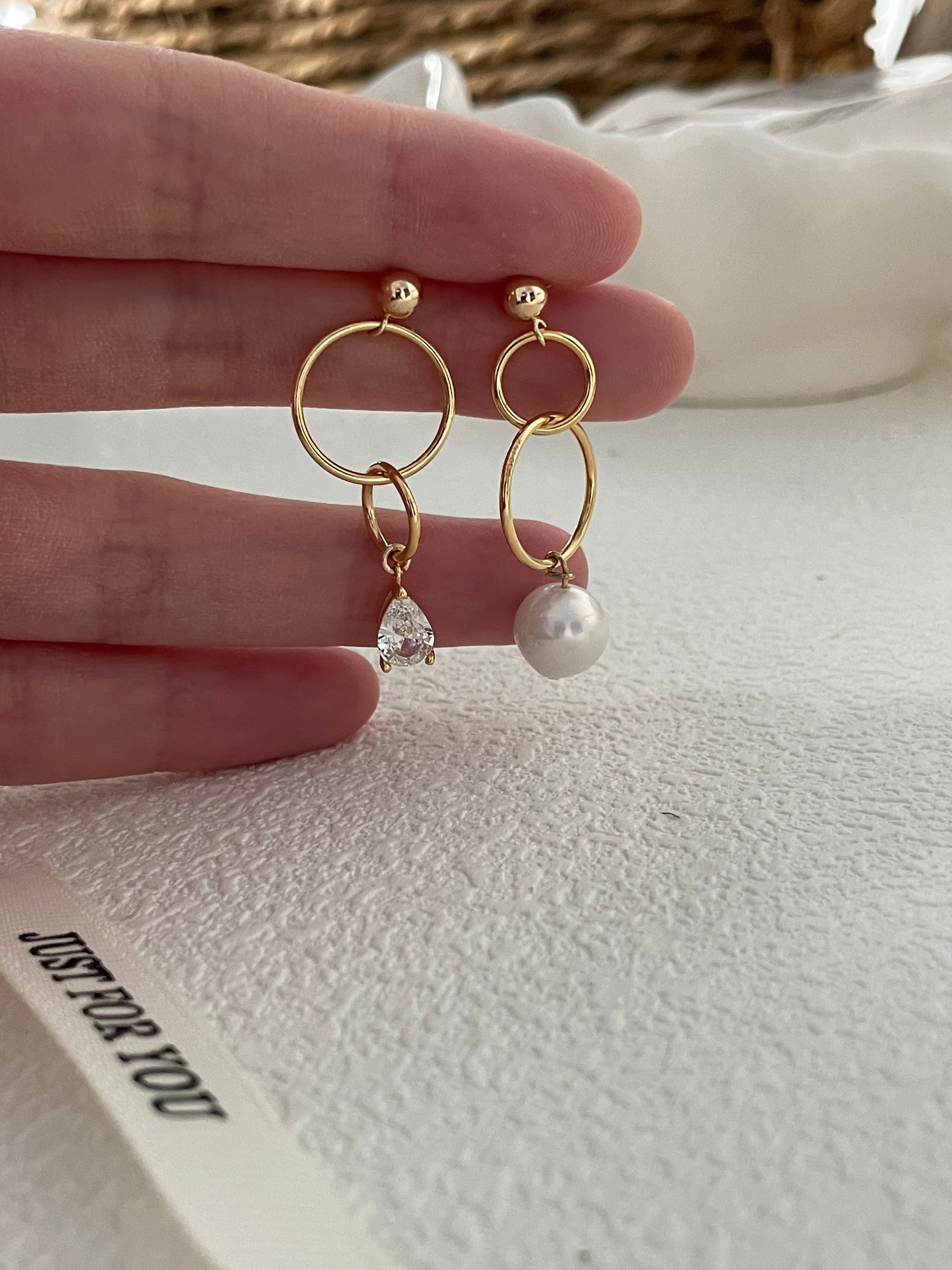 AGNES Asymmetric dangle earrings - ZEN&CO Studio