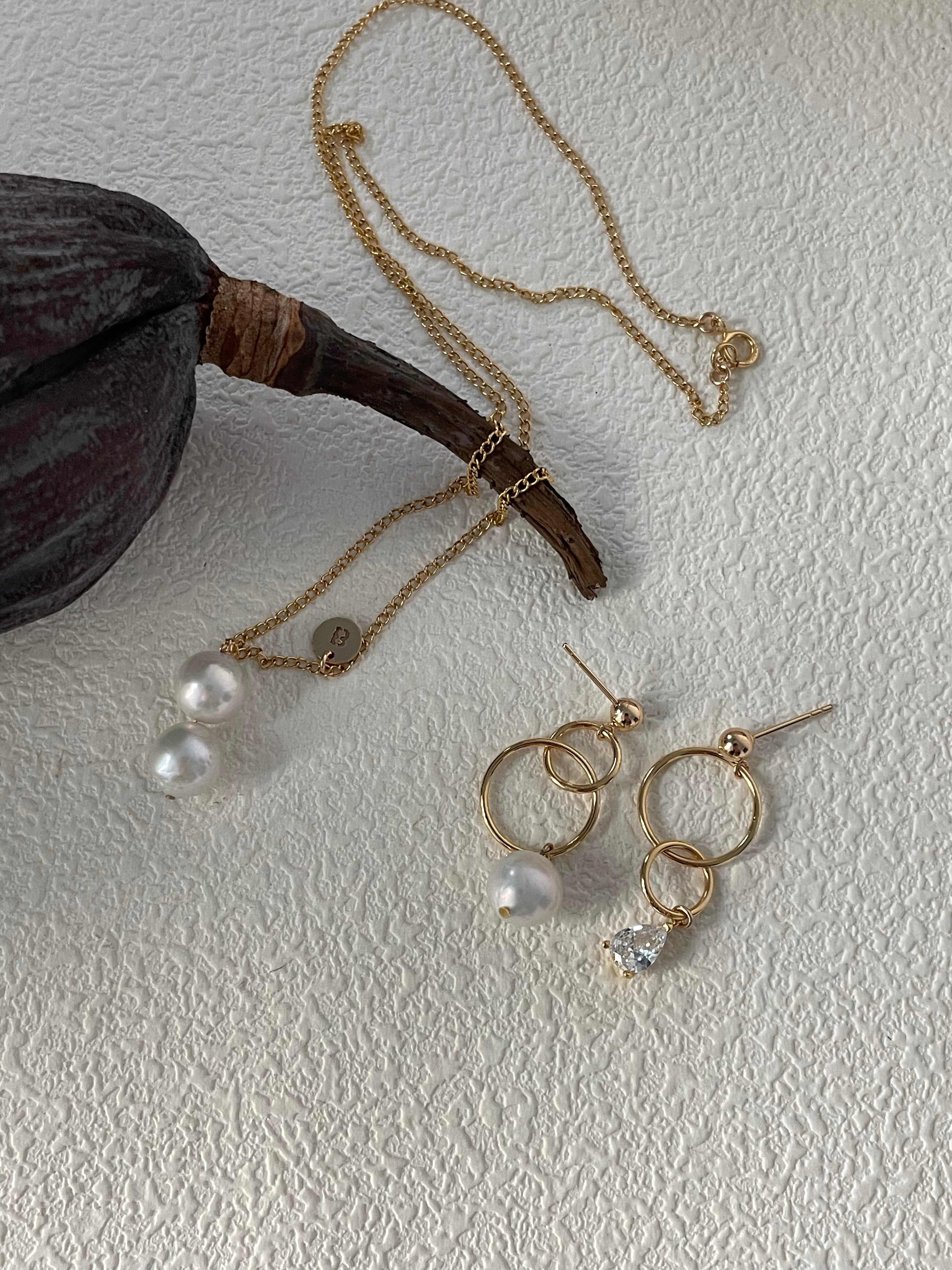 AGNES Asymmetric dangle earrings - ZEN&CO Studio