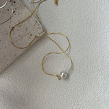 BELLE Minimalist Pearl Pendant Necklace