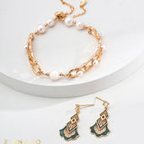 AKIKO Oriental Pearl Bracelet