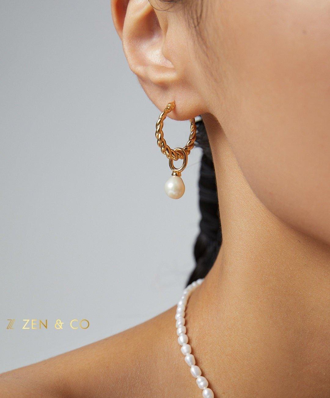 CARINA Dainty hoop pearl earrings - ZEN&CO Studio