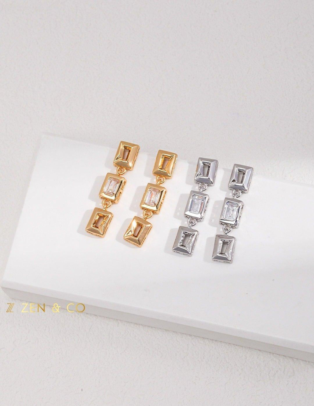 DIAMOND Minimalist Square crystal drop dangle earrings - ZEN&CO Studio