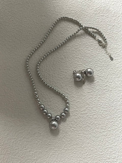 LAINEY Grey Pearl Necklace - ZEN&CO Studio