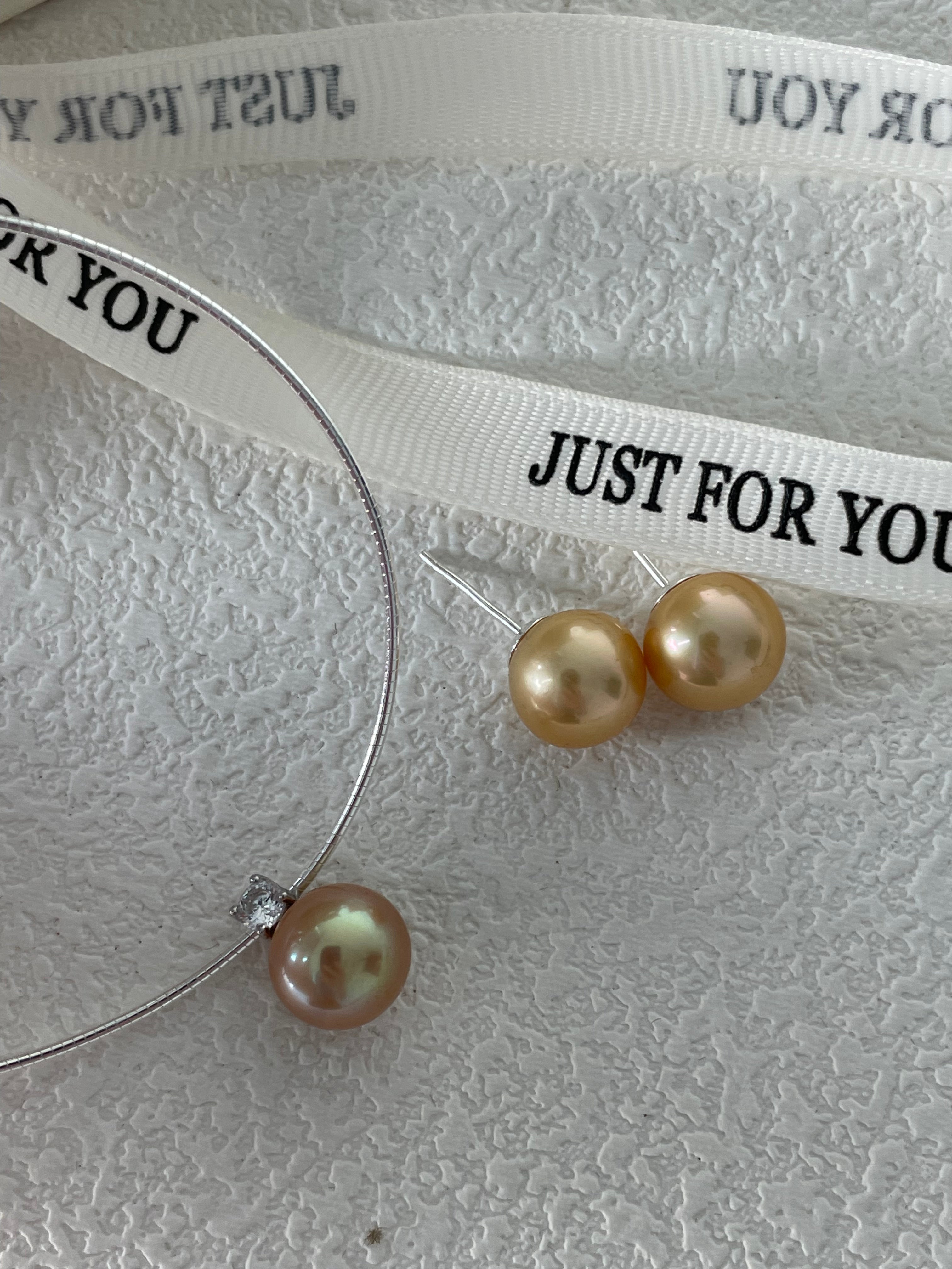 MANILA gold pearl pendant necklace - ZEN&CO Studio