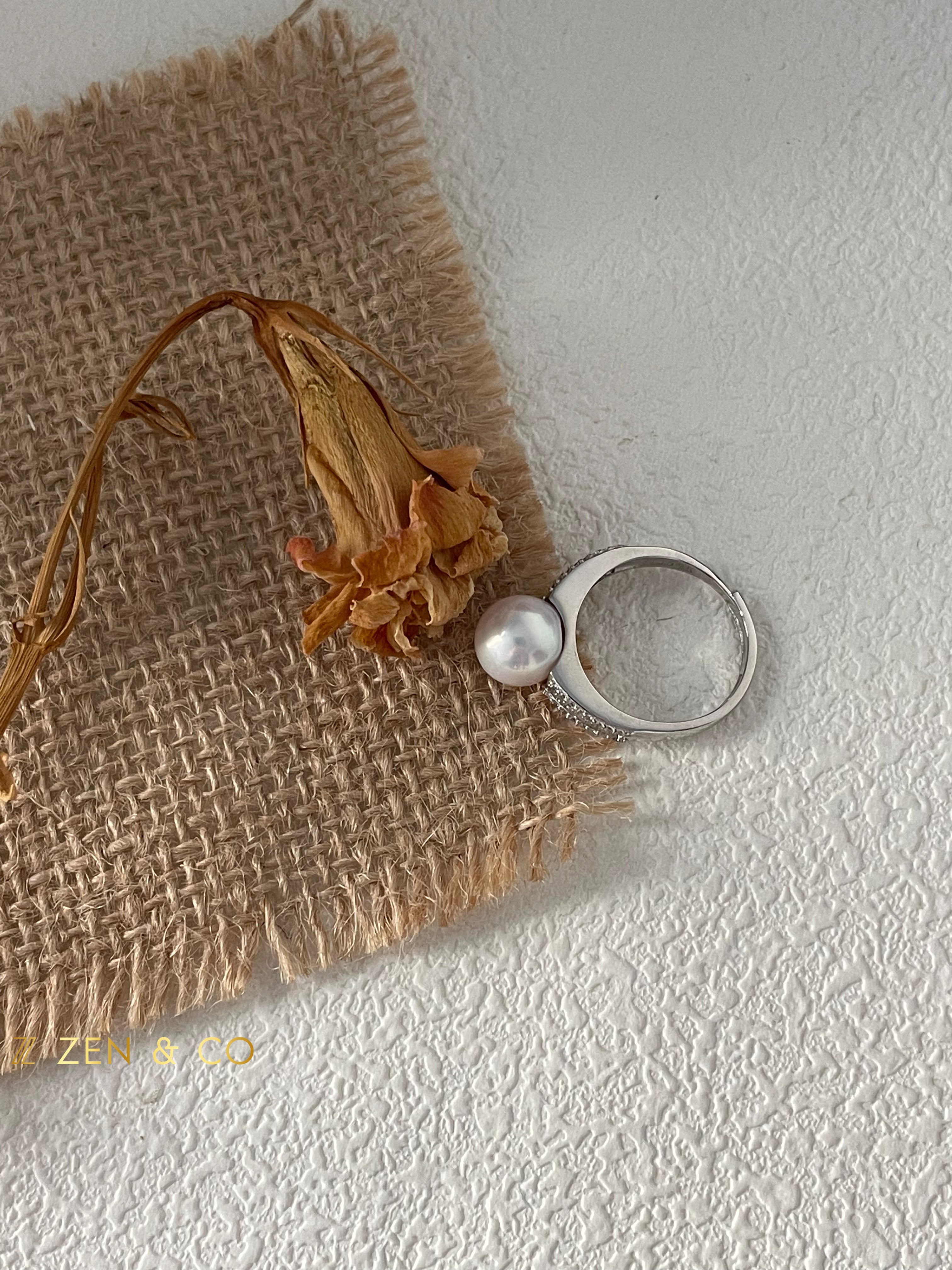 ROBIN Pearl ring - ZEN&CO Studio