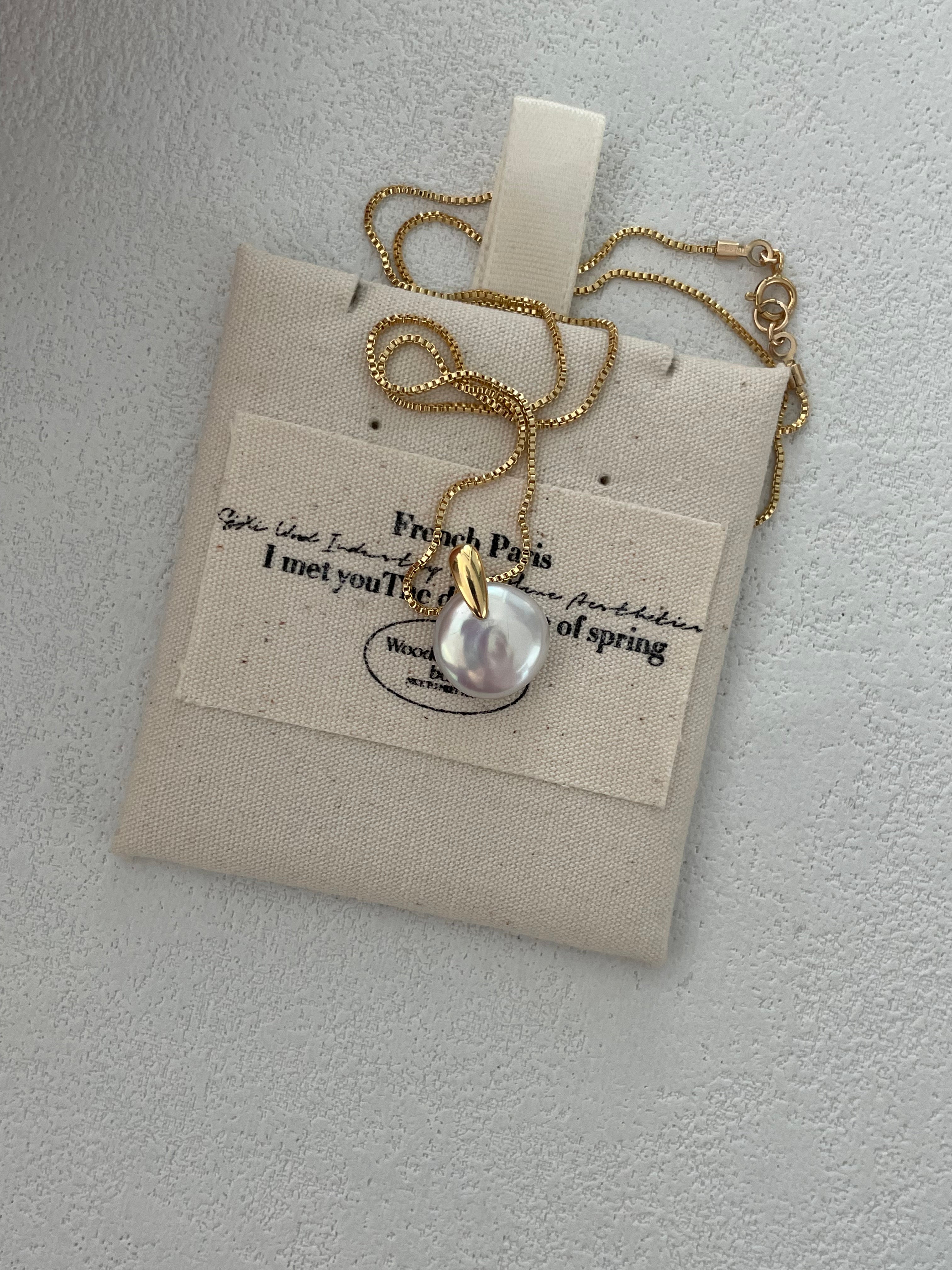 AMY Round Pearl Pendant Necklace - ZEN&CO Studio