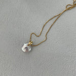 AMY Round Pearl Pendant Necklace - ZEN&CO Studio