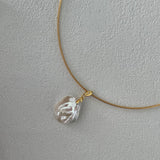 ALIYA Petal Pearl Pendant Necklace - ZEN&CO Studio