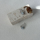 HULU Tahiti Pearl Stud Earrings