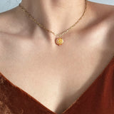 Phoebe´s Flower Pendant Necklace