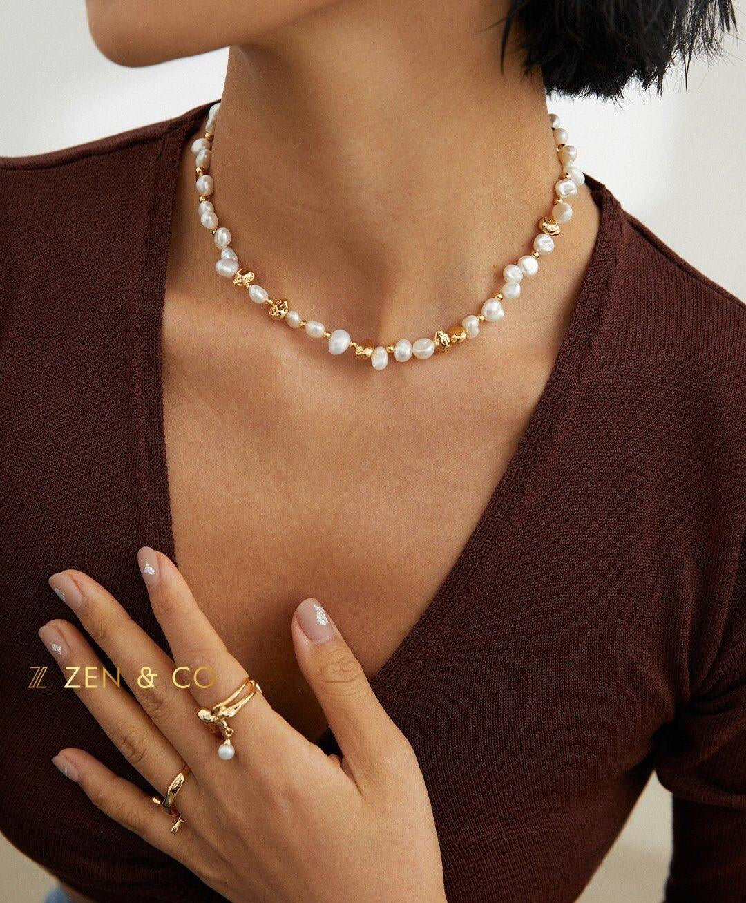 ALEXANDRA Statement Baroque pearl and bead necklace - ZEN&CO Studio