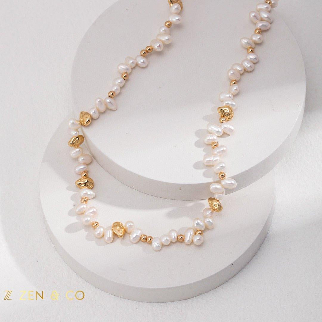 ALEXANDRA Statement Baroque pearl and bead necklace - ZEN&CO Studio