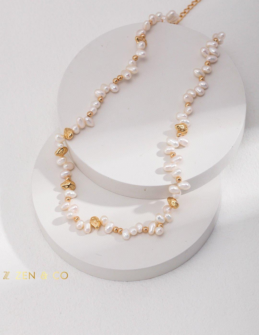 ALEXANDRA Statement Baroque pearl and bead necklace - ZEN&CO Studio