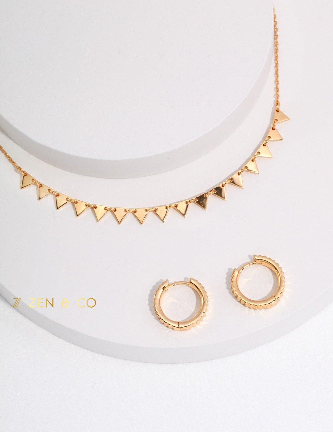 ALEXIS Minimalist hoop earrings - ZEN&CO Studio