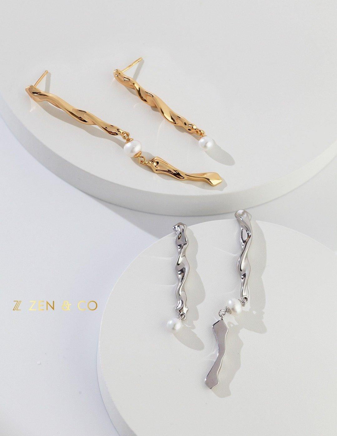 ALLEGRA Asymmetric long dangle earrings - ZEN&CO Studio