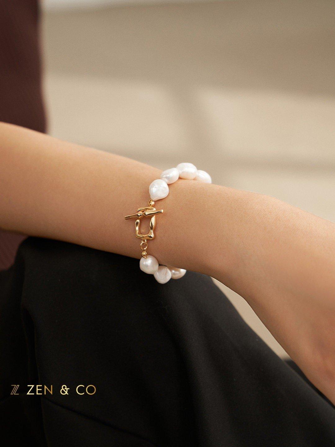 BELLA Baroque pearl bracelet - ZEN&CO Studio