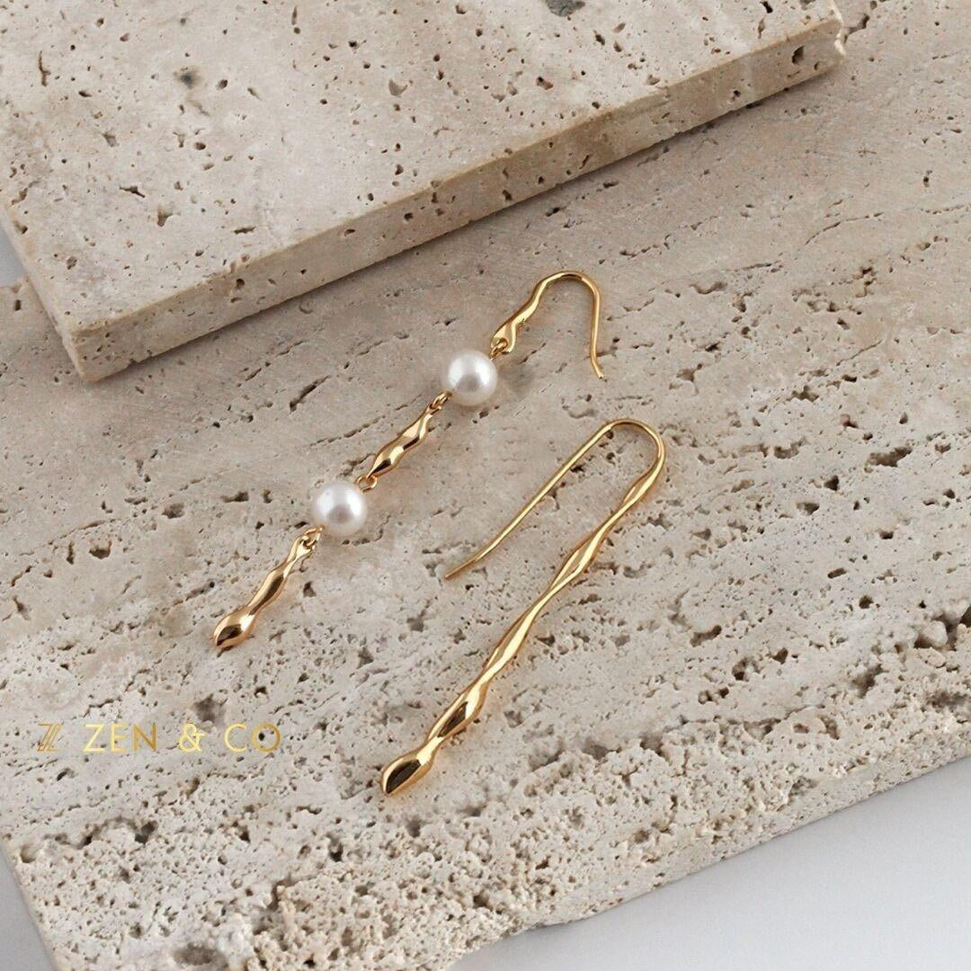 CARMEN Asymmetric long dangle earring - ZEN&CO Studio