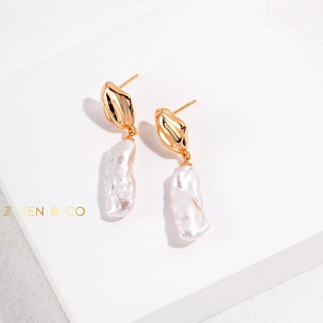 CASSIA Minimalist Baroque pearl dangle earrings - ZEN&CO Studio