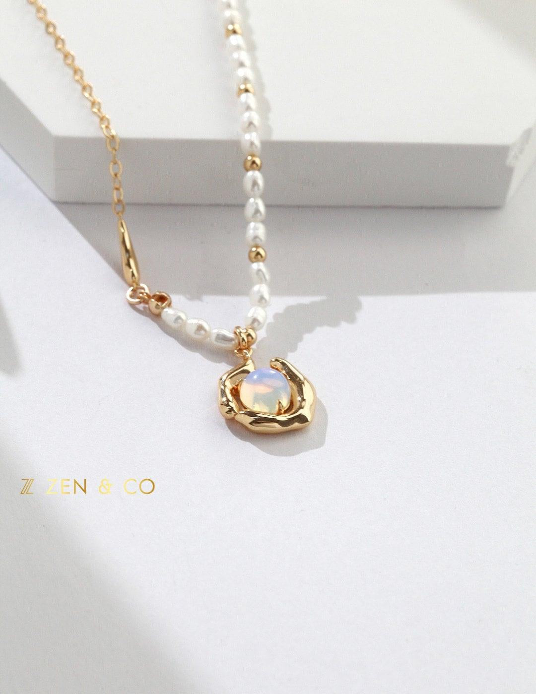 CELESTE Statement pearl necklace with moonstone pendant - ZEN&CO Studio