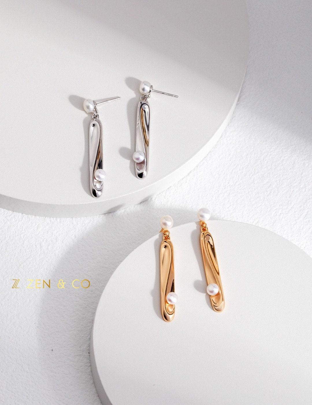 CLIO Long dangle earrings with dainty pearls - ZEN&CO Studio