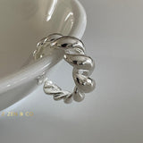 CROISSANT Chunky twist silver ring - ZEN&CO Studio