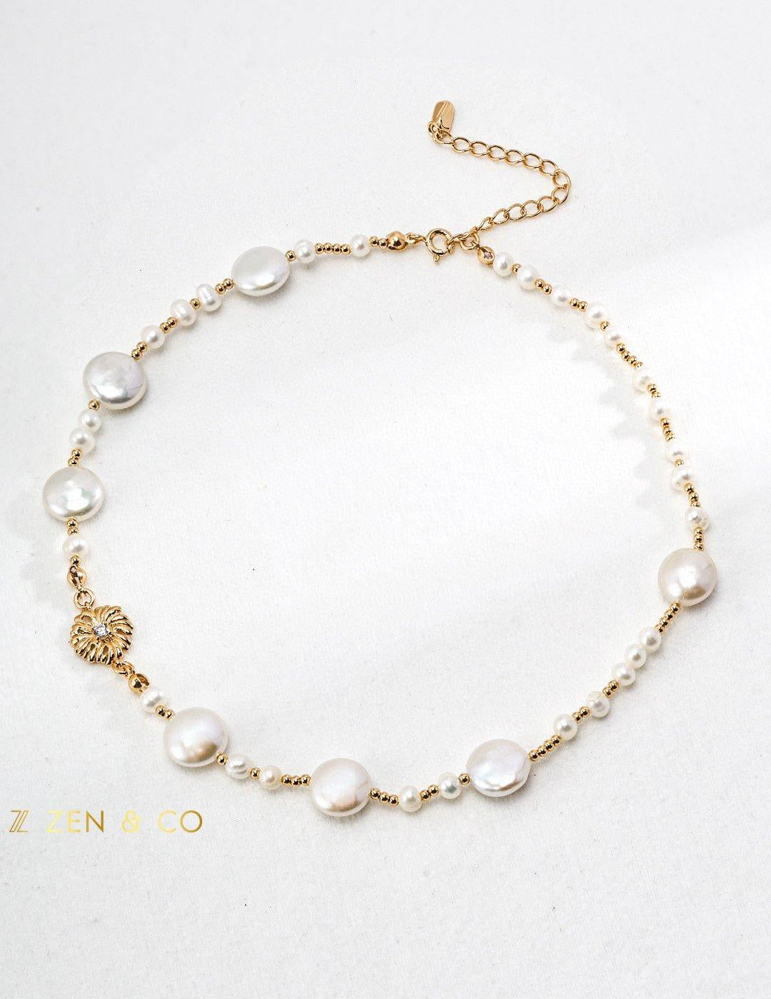 DOMINIQUE Extravagant Pearl Necklace - ZEN&CO Studio