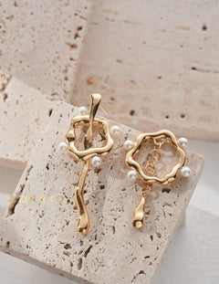 ELFIE Statement asymmetric earrings - ZEN&CO Studio