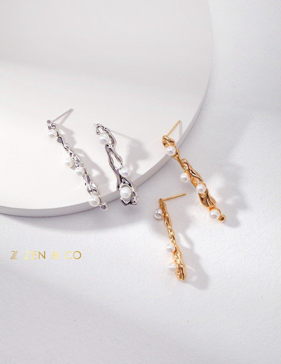 ELOISE Asymmetric dangle earrings with pearls - ZEN&CO Studio