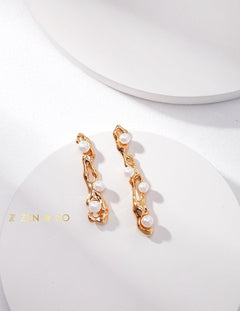 ELOISE Asymmetric dangle earrings with pearls - ZEN&CO Studio