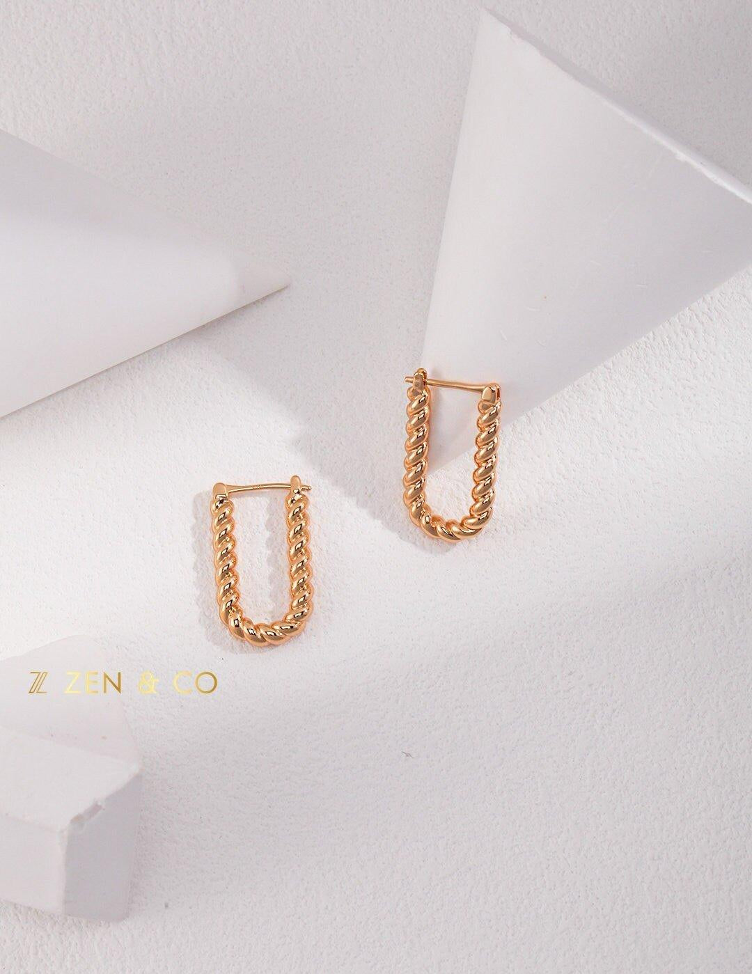 FANNY Dainty square hoop earrings - ZEN&CO Studio