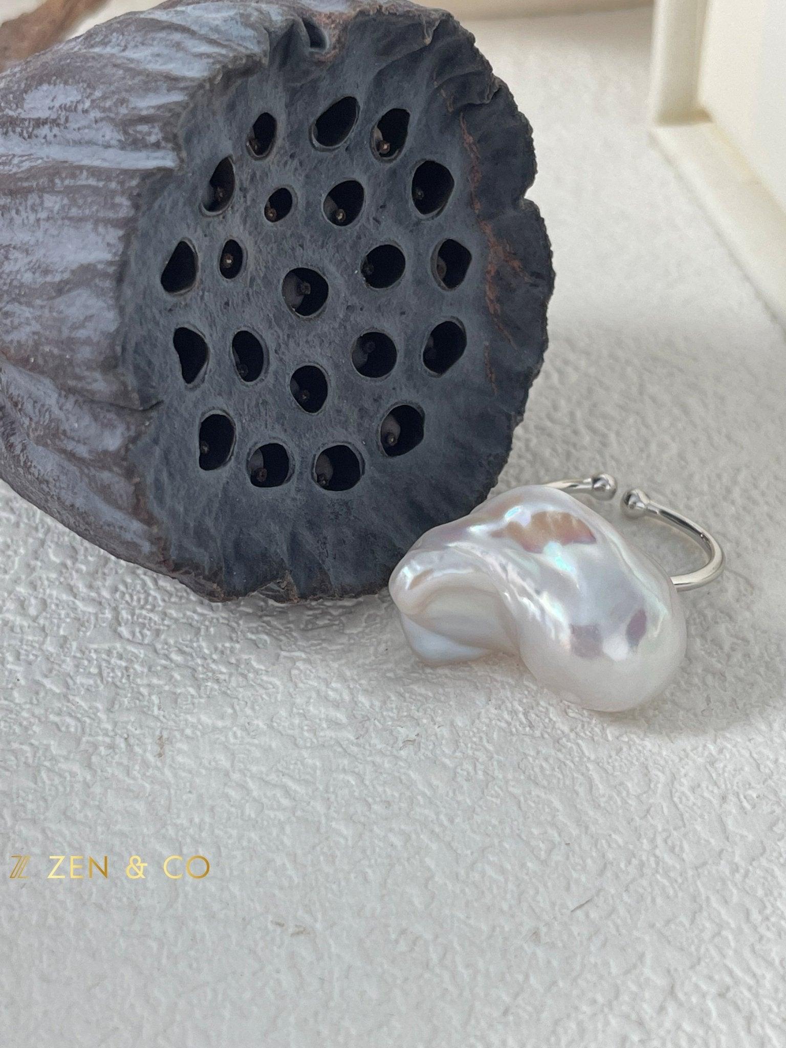 FELICITY Baroque pearl ring - ZEN&CO Studio