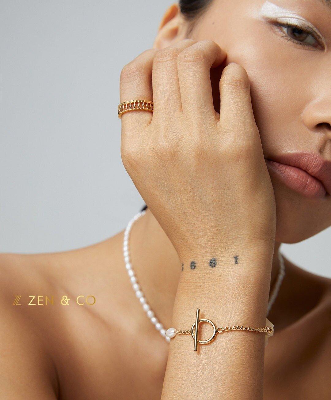 FLEUR French empress style statement stackable ring - ZEN&CO Studio