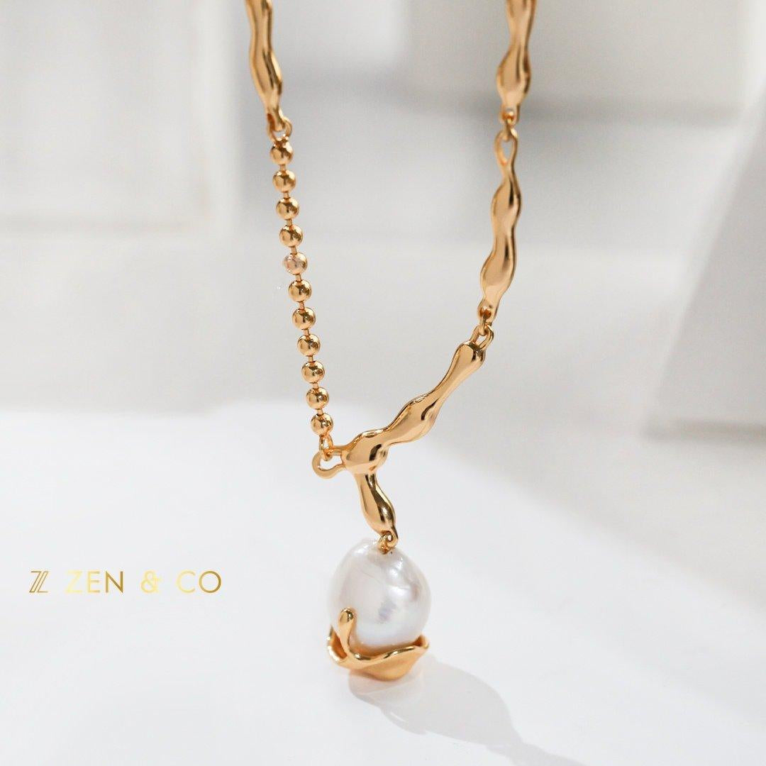 GOLDIE Pearl pendant necklace - ZEN&CO Studio