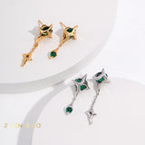 IDIL Asymmetric star earrings with dainty stones - ZEN&CO Studio