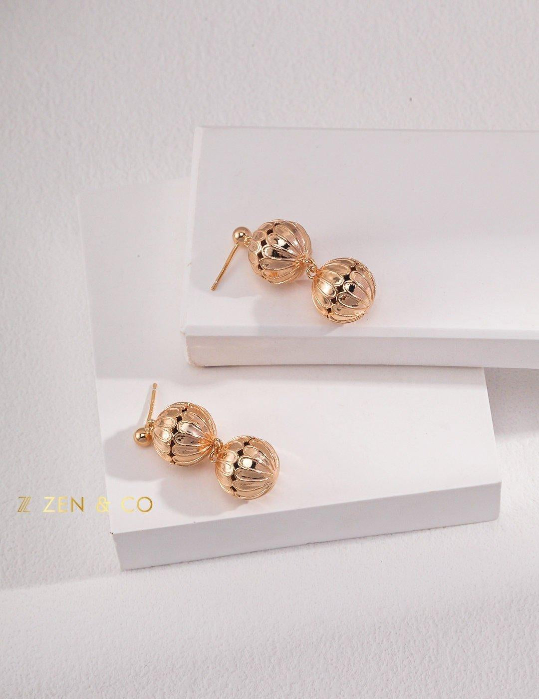 INES Vintage inspired double ball dangle earrings - ZEN&CO Studio