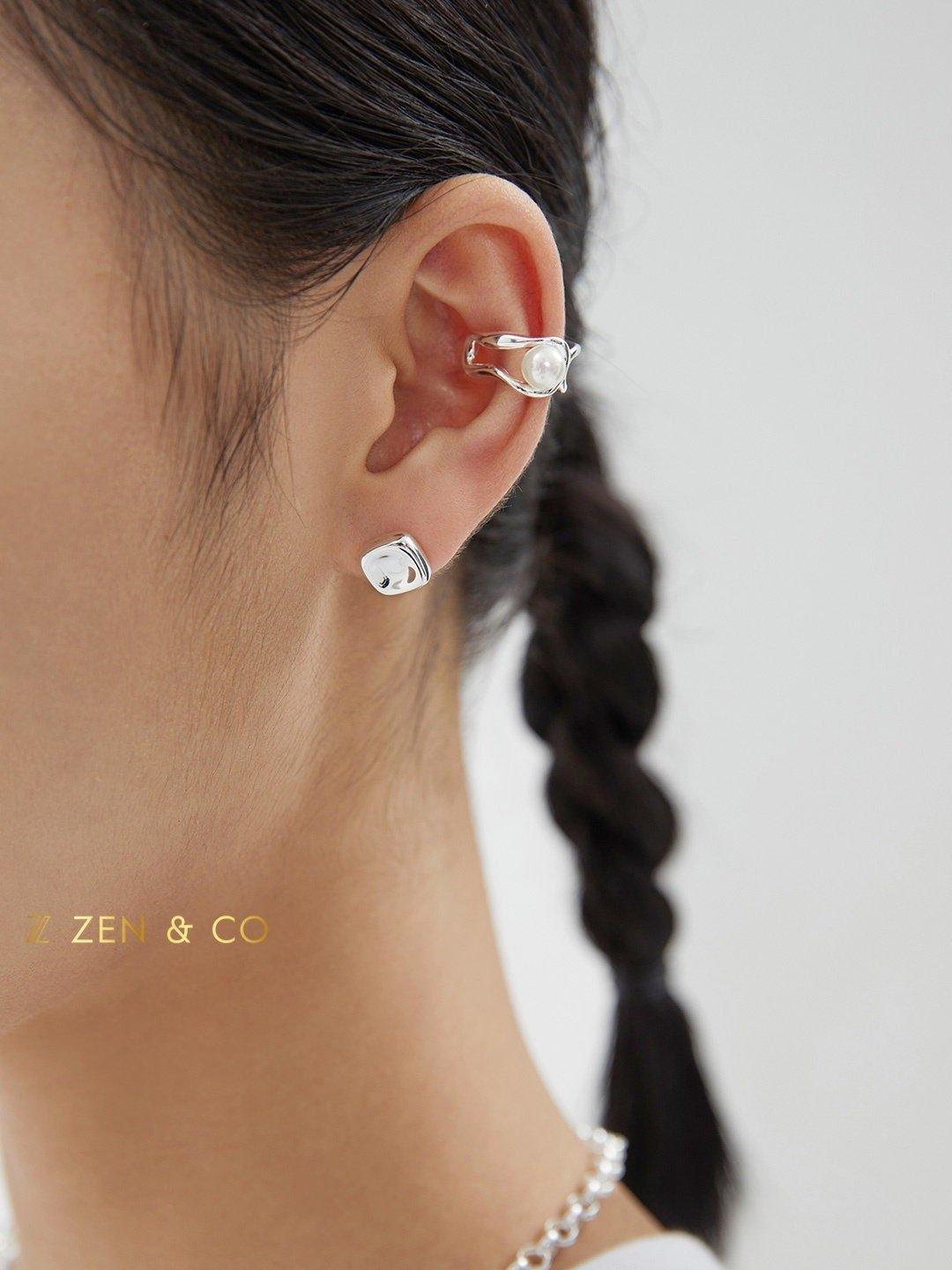 IVY Silver dainty ear cuff with pearl - ZEN&CO Studio